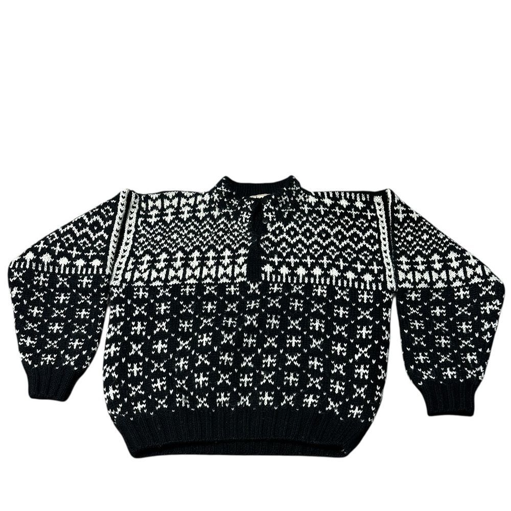 RARE VTG L.L. Bean 100% Wool Nordic Button Neck Sweater Hong Kong  M Black White